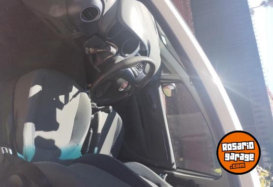 Autos - Fiat Punto 2014 Nafta 66545Km - En Venta