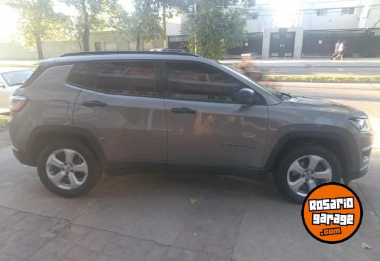 Camionetas - Jeep COMPASS SPORT 2018 Nafta 130000Km - En Venta
