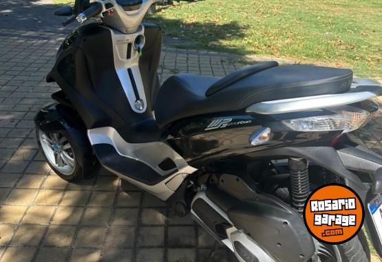 Motos - Piaggio MP3 300 2017 Nafta 1000Km - En Venta