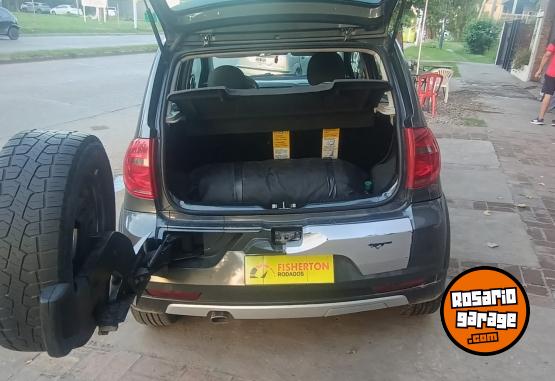 Autos - Volkswagen CROSS FOX 2014 GNC 140000Km - En Venta