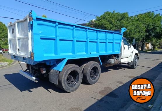 Camiones y Gr�as - Ford 14.000 - En Venta