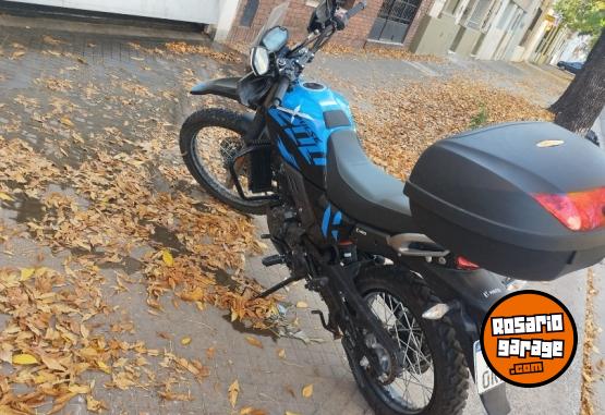 Motos - Hero Xplulse 200 2023 Nafta 4000Km - En Venta