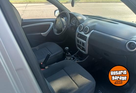 Autos - Renault SANDERO 1.6 16V STEPWAY 2010 Nafta 200000Km - En Venta