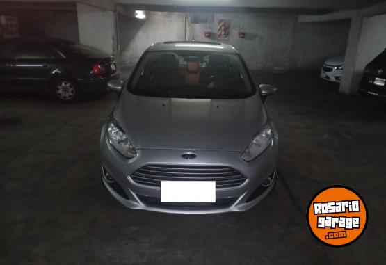 Autos - Ford Fiesta Kinetic SE Plus Se 2016 Nafta 169000Km - En Venta