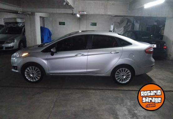 Autos - Ford Fiesta Kinetic SE Plus Se 2016 Nafta 169000Km - En Venta