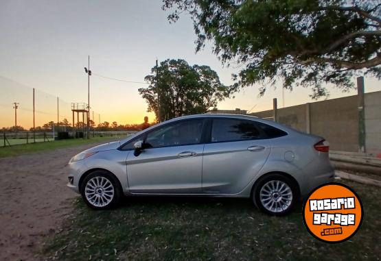 Autos - Ford Fiesta Kinetic SE Plus Se 2016 Nafta 169000Km - En Venta