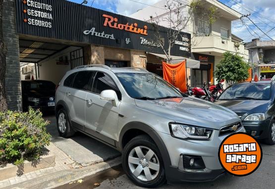 Camionetas - Chevrolet CAPTIVA LT 2.4 7AS 2017 Nafta 106000Km - En Venta