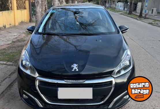 Autos - Peugeot Feline 2017 Nafta 128000Km - En Venta