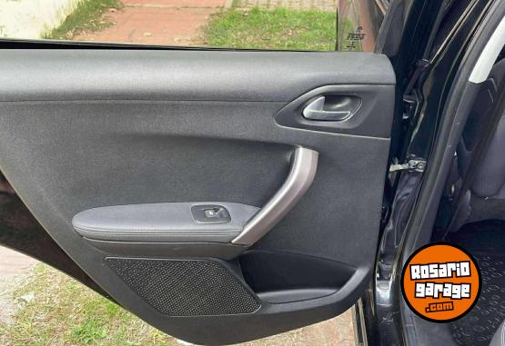 Autos - Peugeot Feline 2017 Nafta 128000Km - En Venta