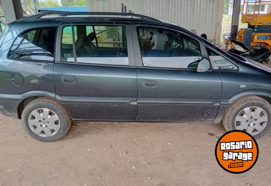 Utilitarios - Chevrolet Chevrolet Zafira 2008 2008 Diesel 200000Km - En Venta