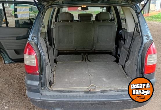 Utilitarios - Chevrolet Chevrolet Zafira 2008 2008 Diesel 200000Km - En Venta