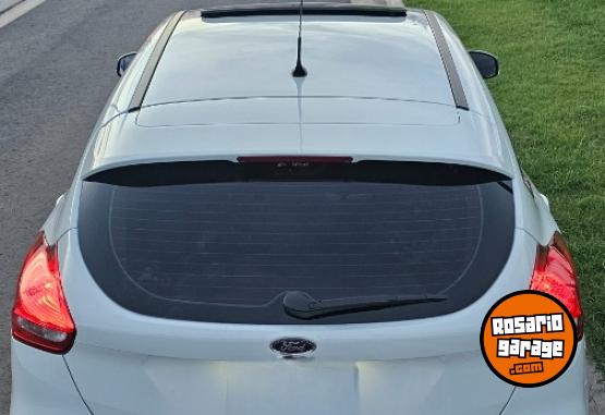 Autos - Ford Focus 3 Se plus 2015 Nafta 110000Km - En Venta