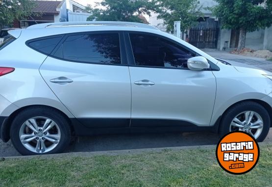 Camionetas - Hyundai TUCSON 2.0GLS PREMIUM 4WD 2012 Nafta 132000Km - En Venta