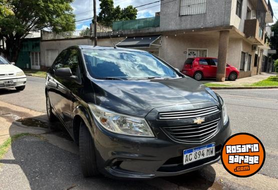 Autos - Chevrolet Onix Joy 2018 Nafta 90000Km - En Venta