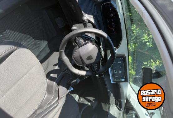 Autos - Peugeot Allure pack T200 2025 Nafta 9800Km - En Venta