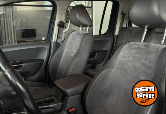 Camionetas - Volkswagen Amarok Dark-Level 2015 Diesel 166000Km - En Venta