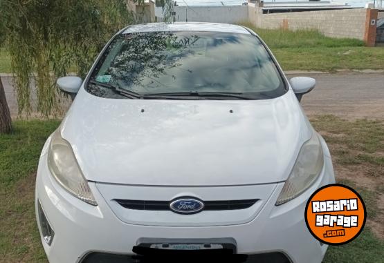 Autos - Ford Fiesta Kinetik 2010 GNC 185000Km - En Venta