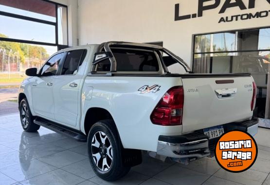 Autos - Toyota Toyota Hillux SRX 4X4 2020 Diesel 130000Km - En Venta