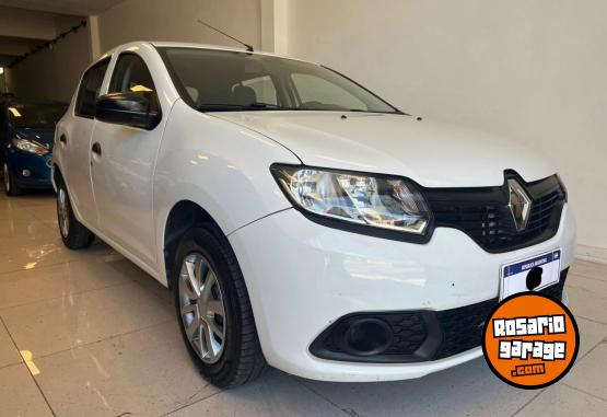 Autos - Renault Sandero Authentique 2017 Nafta 97000Km - En Venta