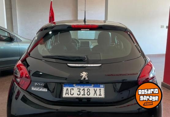 Autos - Peugeot 208 ALLURE TOUCH 2018 Nafta 72000Km - En Venta