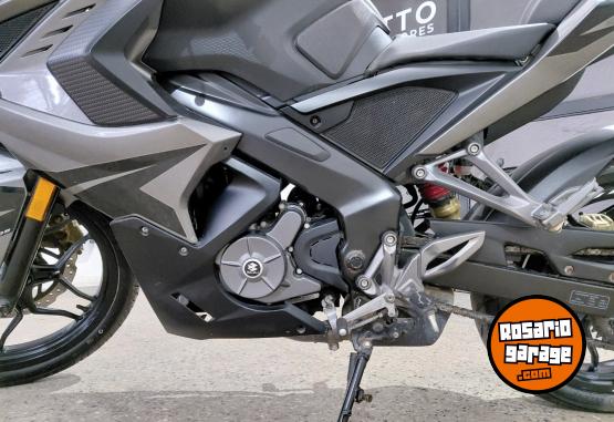 Motos - Bajaj Rouser rs 200 2018 Nafta 11000Km - En Venta