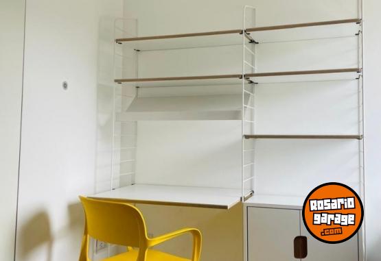 Hogar - Biblioteca Juvenil de diseño Arq - En Venta