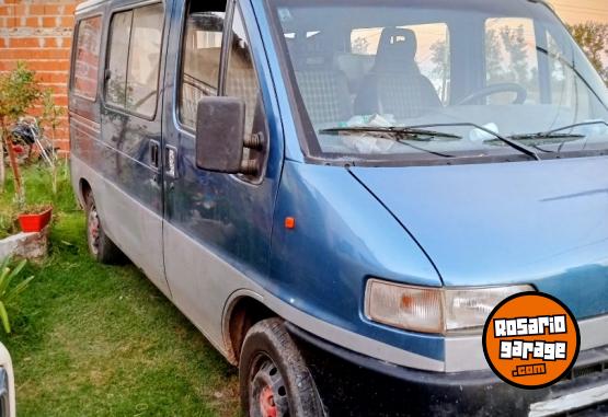 Utilitarios - Fiat Ducato 2.5 1999 Diesel 400000Km - En Venta