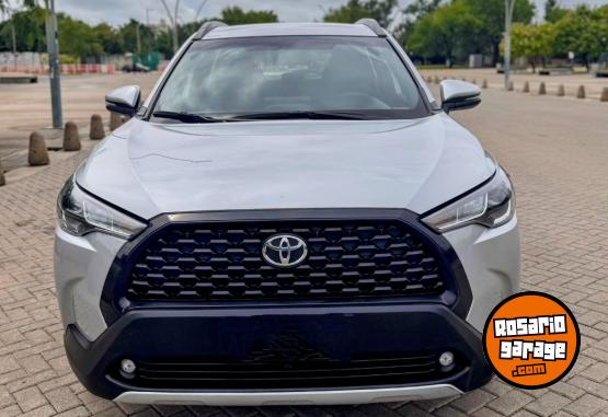 Autos - Toyota COROLLA CROSS XLI 2.0 CVT 2022 Nafta  - En Venta