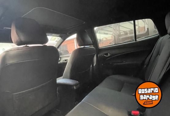 Autos - Toyota Yaris 2025 Nafta 16000Km - En Venta