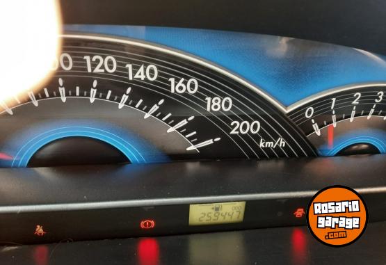 Autos - Toyota Etios Xs 2014 GNC 250000Km - En Venta