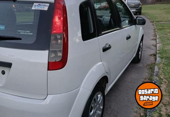 Autos - Ford Fiesta ambiente gnc 5ta 2011 GNC 115000Km - En Venta