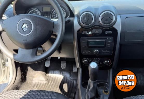 Autos - Renault Sandero 2011 Nafta 130000Km - En Venta