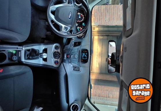 Autos - Ford Fiesta Se Plus 1.6 4P 2017 Nafta 122000Km - En Venta