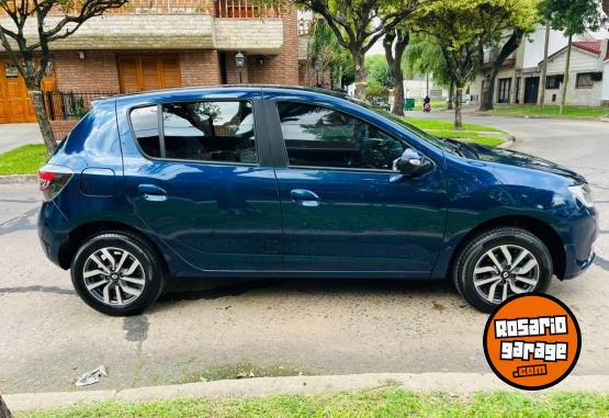 Autos - Renault Sandero intens 1.6 2023 Nafta 25000Km - En Venta