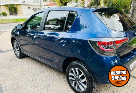 Autos - Renault Sandero intens 1.6 2023 Nafta 25000Km - En Venta