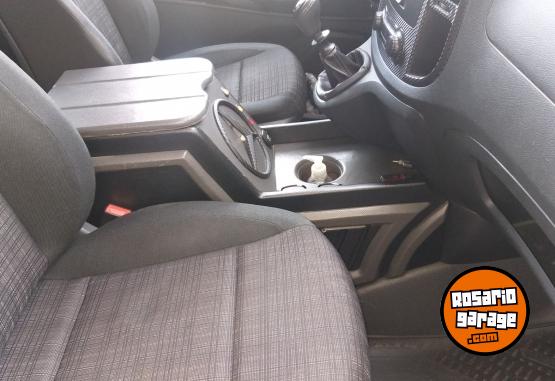 Utilitarios - Mercedes Benz Vito 111 cdi 2016 Diesel 159000Km - En Venta