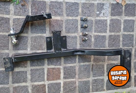 Accesorios para Autos - Vendo enganche para Suran - En Venta