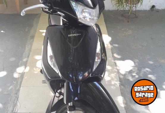 Motos - Honda Biz 125cc 2016 Nafta 62000Km - En Venta