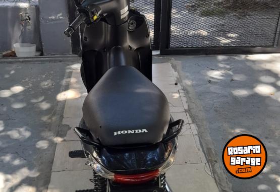 Motos - Honda Biz 125cc 2016 Nafta 62000Km - En Venta