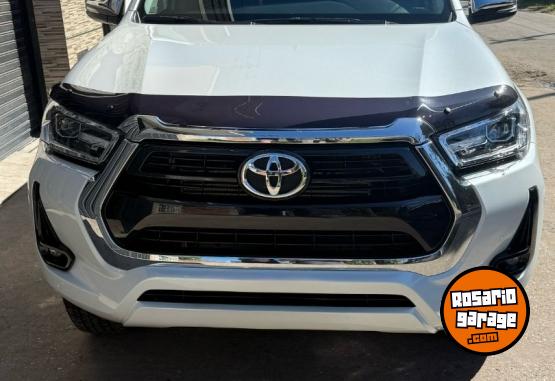 Camionetas - Toyota Hilux 2025 Diesel 6300Km - En Venta