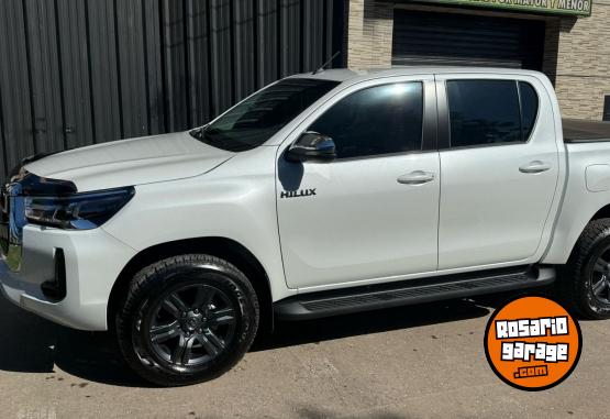 Camionetas - Toyota Hilux 2025 Diesel 6300Km - En Venta
