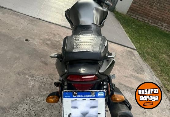 Motos - Yamaha sz 150 2017 Nafta 18000Km - En Venta