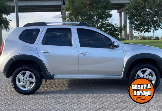 Autos - Renault DUSTER 2.0 AUTENTHIQUE 2012 Nafta 135000Km - En Venta
