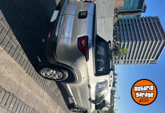 Camionetas - Fiat Toro 2017 Diesel 71600Km - En Venta