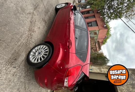 Autos - Ford Fiesta 2014 Nafta 124000Km - En Venta