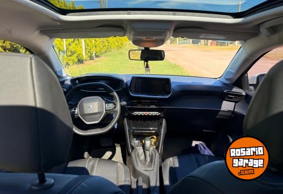 Autos - Peugeot 208 2022 Nafta 30000Km - En Venta