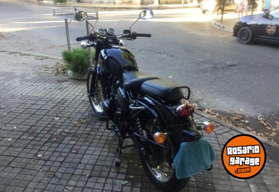 Motos - Benelli Imperiale 400 2022 Nafta 14000Km - En Venta
