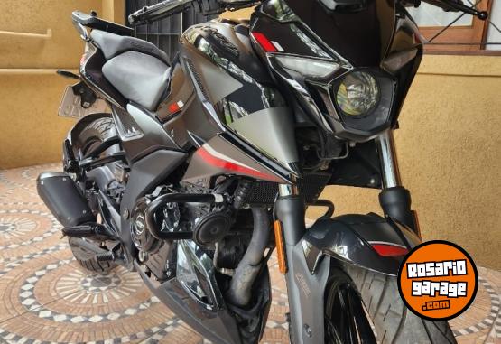 Motos - Bajaj Rouser n250 2023 Nafta 4000Km - En Venta