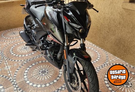 Motos - Bajaj Rouser n250 2023 Nafta 4000Km - En Venta