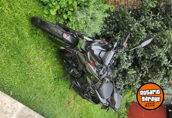 Motos - Bajaj Rouser n250 2023 Nafta 4000Km - En Venta